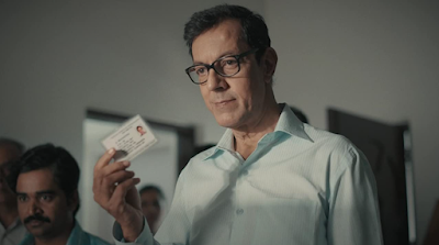 Rajat Kapoor as the CBI officer Madhavan investigating Harshad Mehta in Scam 1992.