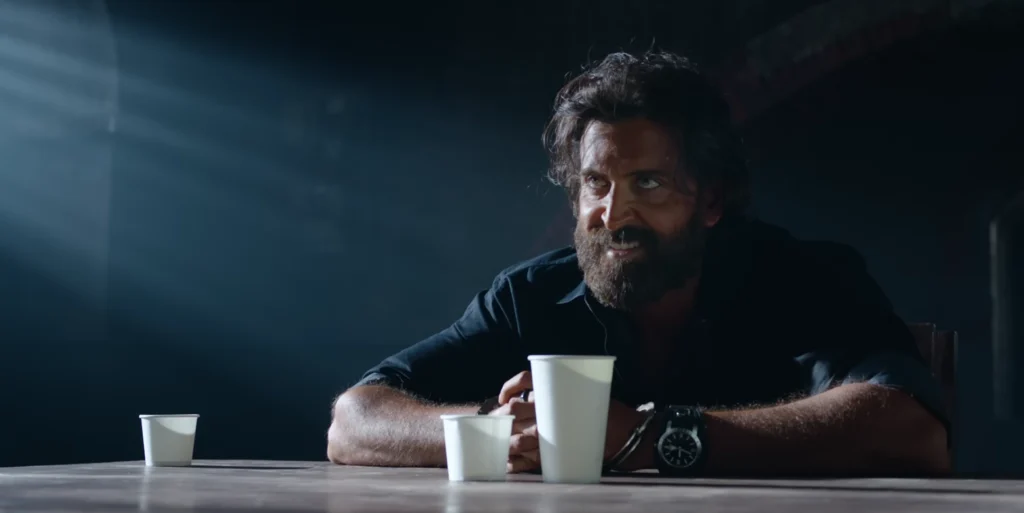 Vikram Vedha Hrithik Telling Story Vedha sitting in the police station and asking a tough question in the movie Vikram Vedha.